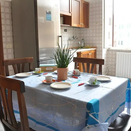 Interno 7 Apartment *