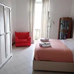Interno 7 روما